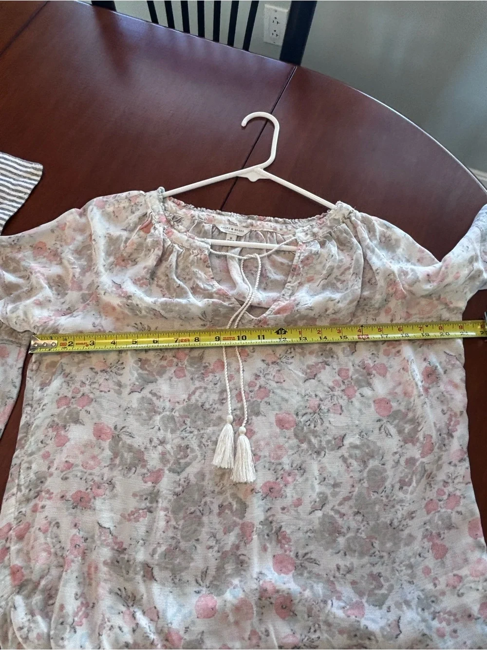 Lucky Brand Cream Blush Floral Peasant Blouse sz M - Picture 6 of 7